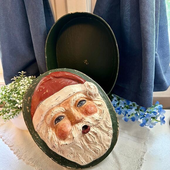 Santa Claus Folk Art Christmas Storage Box - Picture 5 of 10